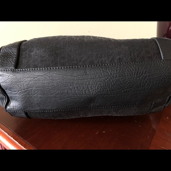 Calvin Klein handbag - Picture 5 of 5